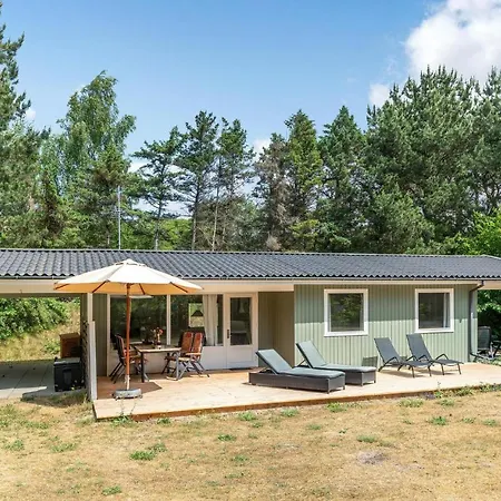 Tatil Evi Sluseparken Aakirkeby Iii Vester Somarken