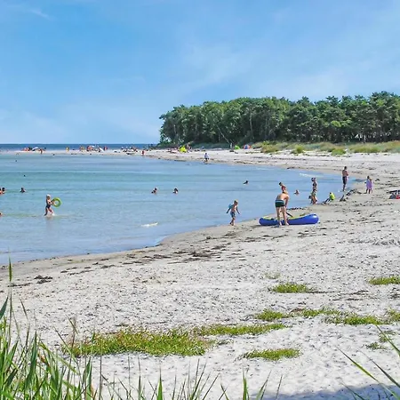 Sluseparken Aakirkeby Iii Vester Somarken